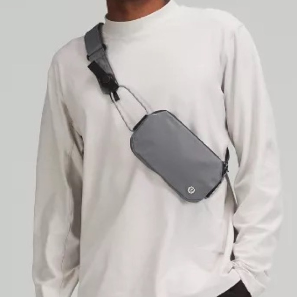 NEW WITH TAGS NWT LULULEMON POP IT OFF BELT BAG IN GREY